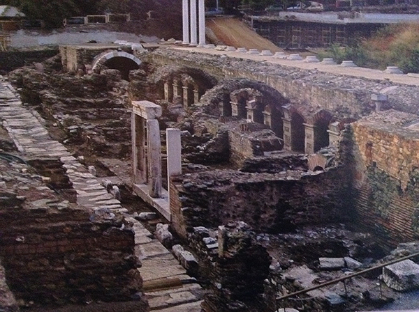 photo1